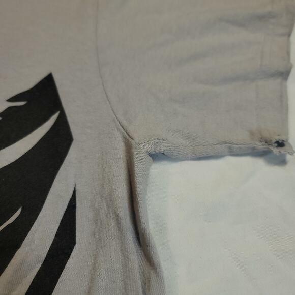 DC Batman Short Sleeve Graphic Crew Neck T Shirt Mens Size Large L Gray - Picture 5 of 10